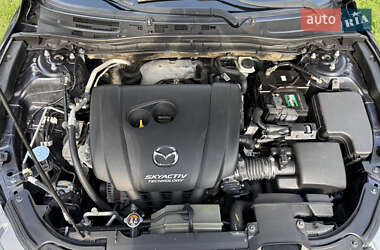Седан Mazda 3 2015 в 