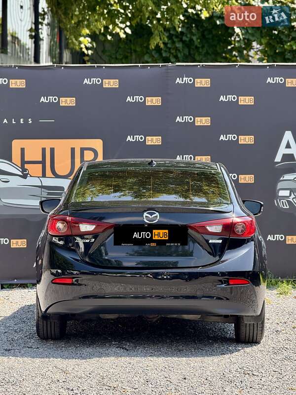 Седан Mazda 3 2014 в Харькове