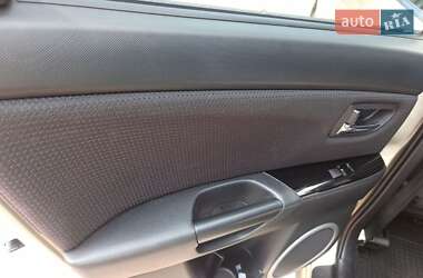 Хэтчбек Mazda 3 2008 в 
