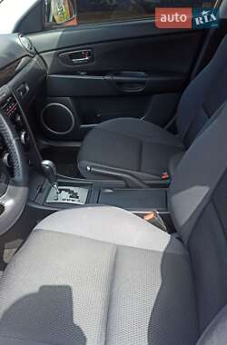 Хэтчбек Mazda 3 2008 в 