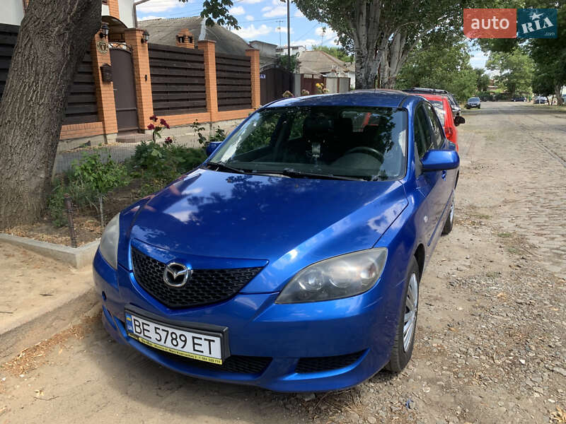 Хетчбек Mazda 3 2004 в Миколаєві