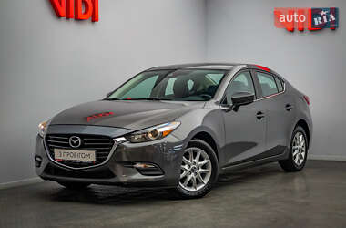 Седан Mazda 3 2017 в Києві