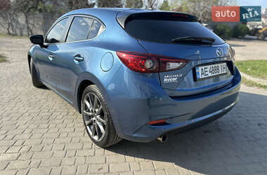 Хэтчбек Mazda 3 2018 в 