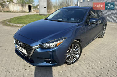 Хэтчбек Mazda 3 2018 в 