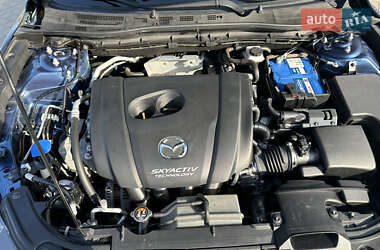 Хэтчбек Mazda 3 2018 в 