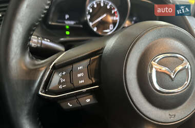 Хэтчбек Mazda 3 2018 в 