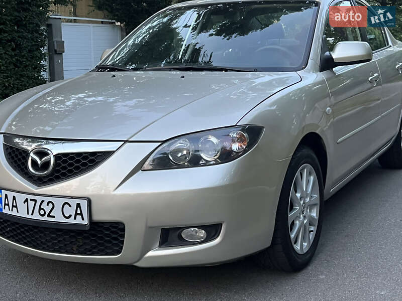 Седан Mazda 3 2007 в Києві