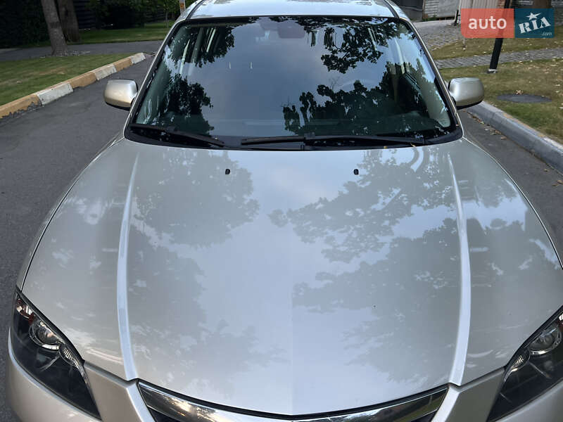 Седан Mazda 3 2007 в Києві