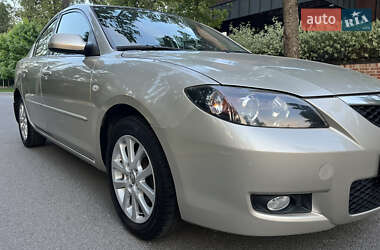 Седан Mazda 3 2007 в 