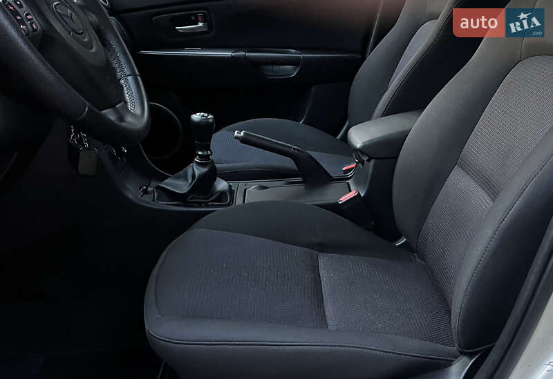 Седан Mazda 3 2007 в Києві