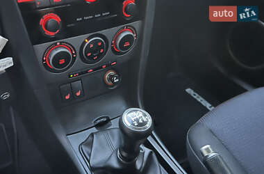 Седан Mazda 3 2007 в 