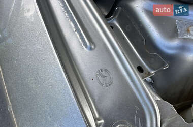 Седан Mazda 3 2010 в 