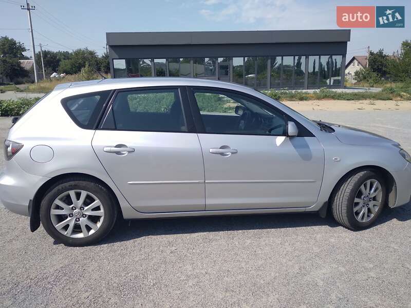 Хетчбек Mazda 3 2007 в Дніпрі