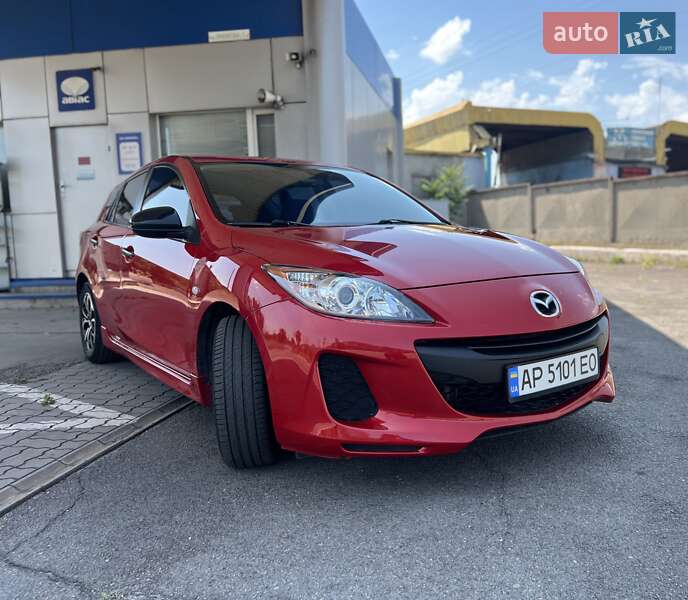Хэтчбек Mazda 3 2012 в Запорожье