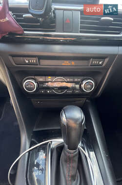 Хетчбек Mazda 3 2013 в 