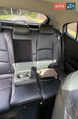 Хетчбек Mazda 3 2013 в 