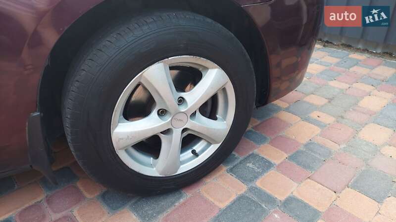 Седан Mazda 3 2007 в Києві