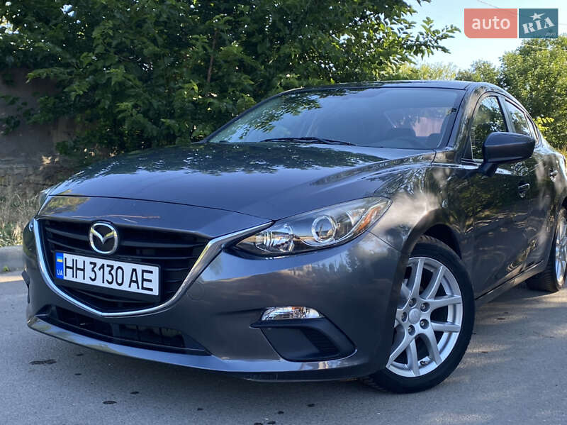 Седан Mazda 3 2013 в 