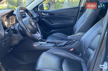 Седан Mazda 3 2013 в 