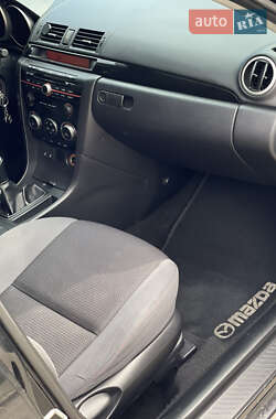 Седан Mazda 3 2008 в 