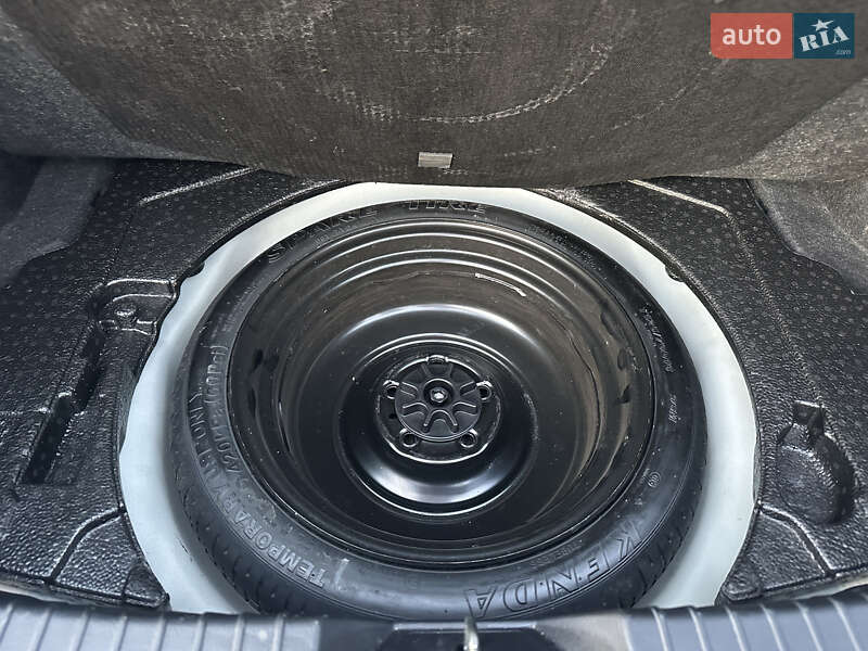 Седан Mazda 3 2018 в Києві