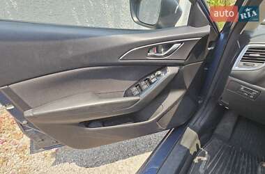 Хэтчбек Mazda 3 2018 в 