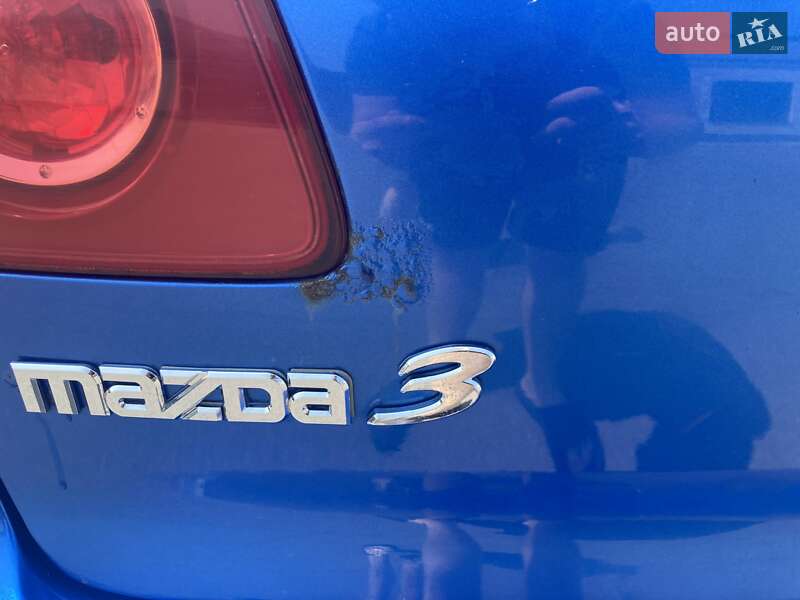 Седан Mazda 3 2004 в Запорожье