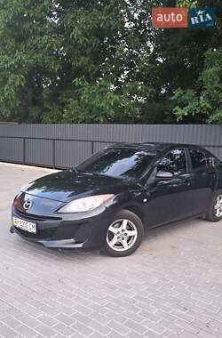 Седан Mazda 3 2012 в Коростене