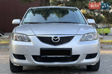 Седан Mazda 3 2006 в 