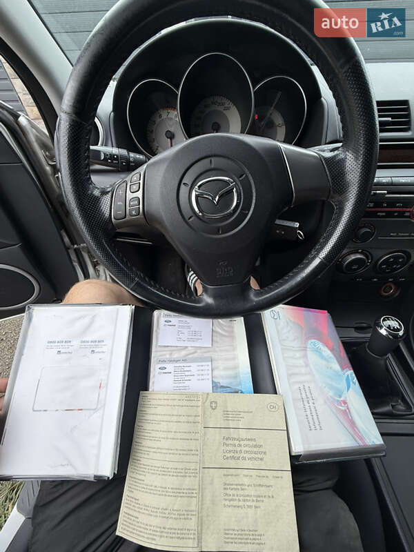 Хэтчбек Mazda 3 2006 в Киеве