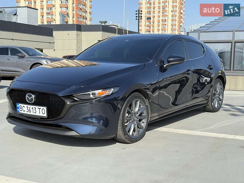 Хэтчбек Mazda 3 2019 в Киеве