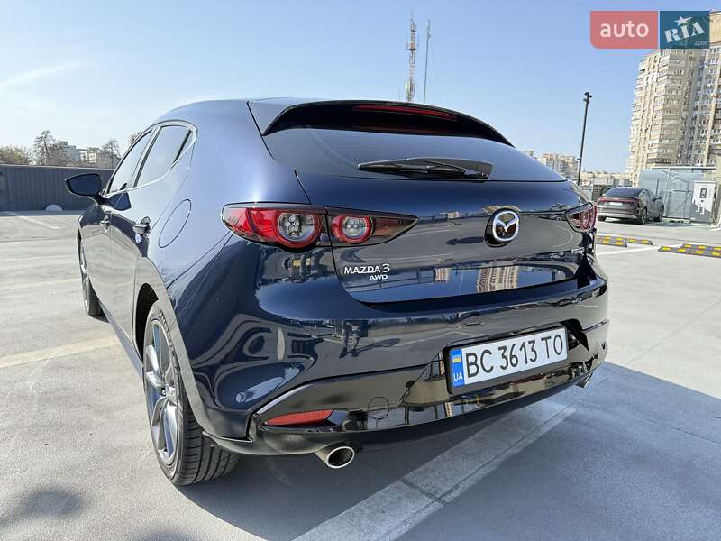Хэтчбек Mazda 3 2019 в Киеве