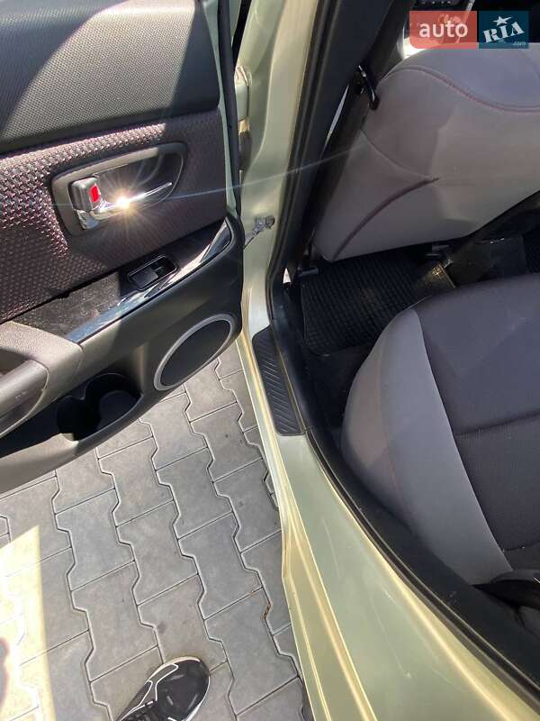 Седан Mazda 3 2008 в Киеве