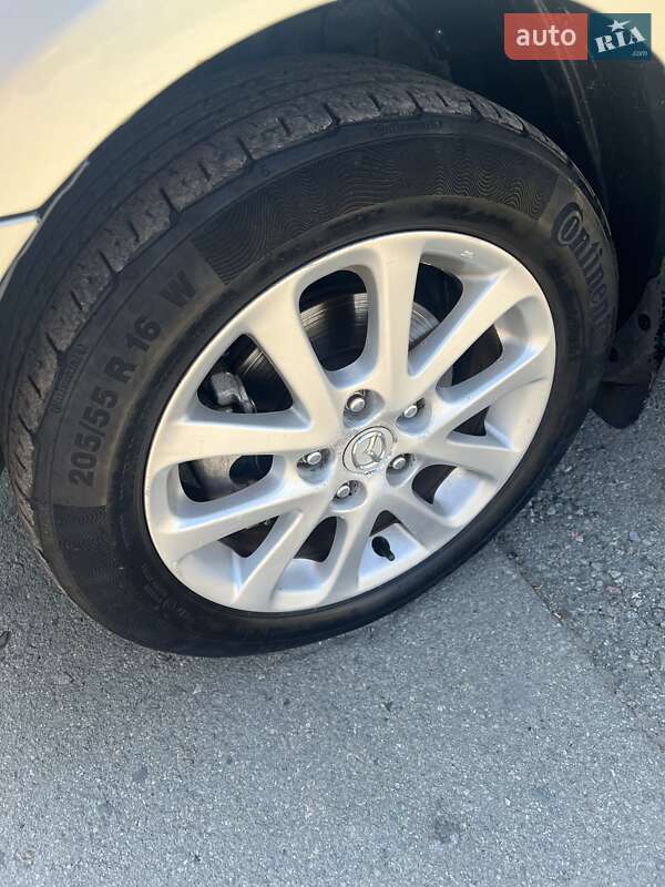 Седан Mazda 3 2008 в Дніпрі