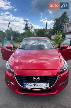 Седан Mazda 3 2018 в 