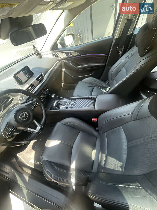 Хетчбек Mazda 3 2017 в Києві