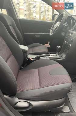Хэтчбек Mazda 3 2006 в 