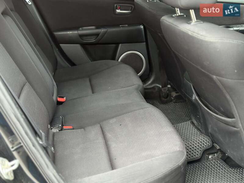 Хетчбек Mazda 3 2007 в Дніпрі