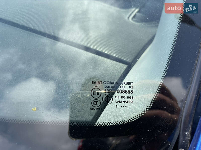 Хэтчбек Mazda 3 2006 в Черкассах