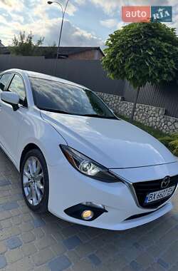 Хэтчбек Mazda 3 2014 в 