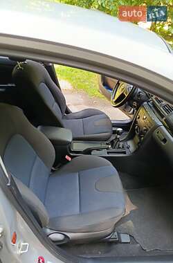 Хэтчбек Mazda 3 2004 в 