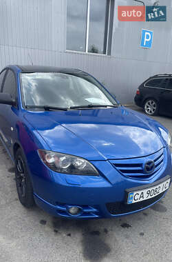 Седан Mazda 3 2004 в 