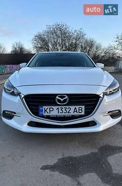 Хэтчбек Mazda 3 2018 в 