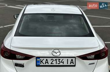 Седан Mazda 3 2014 в 