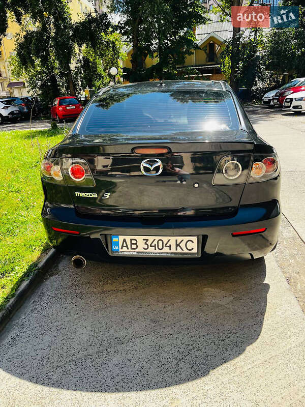 Седан Mazda 3 2008 в Ужгороді