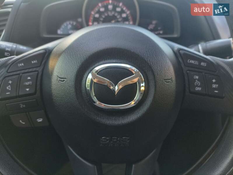Седан Mazda 3 2015 в Києві