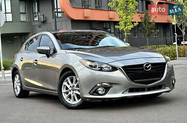 Хэтчбек Mazda 3 2014 в 