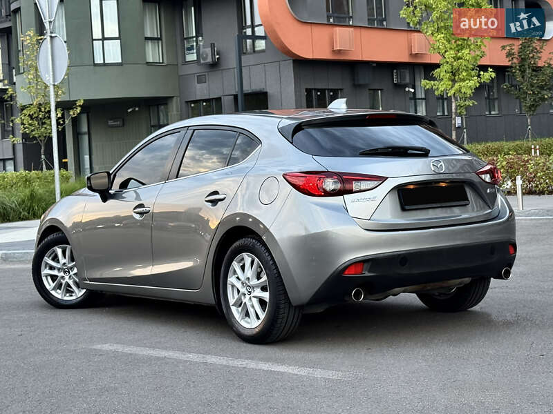 Хэтчбек Mazda 3 2014 в Киеве фото 14 Хэтчбек Mazda 3 2014 в Киеве