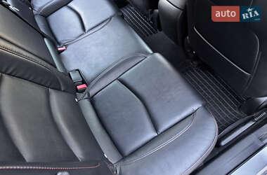 Хэтчбек Mazda 3 2014 в 
