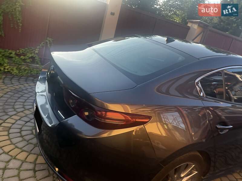 Седан Mazda 3 2020 в Львове
